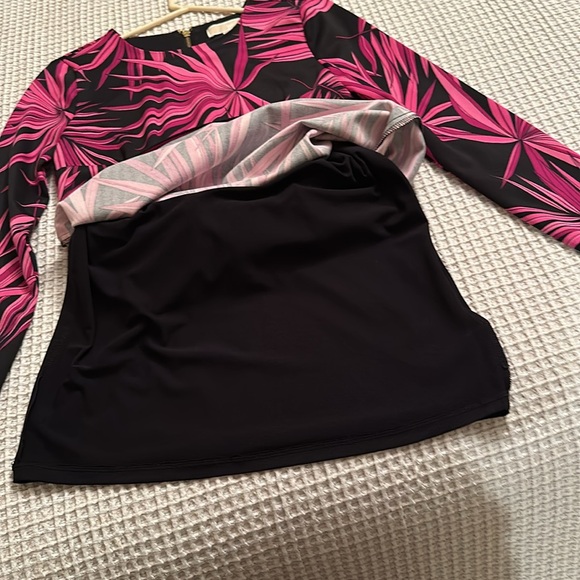 EUC MICHAEL KORS DRESS SZ-SMALL BACK ZIPPER FULLY LINED BLACK W/SHADES OF PINK - Picture 6 of 8